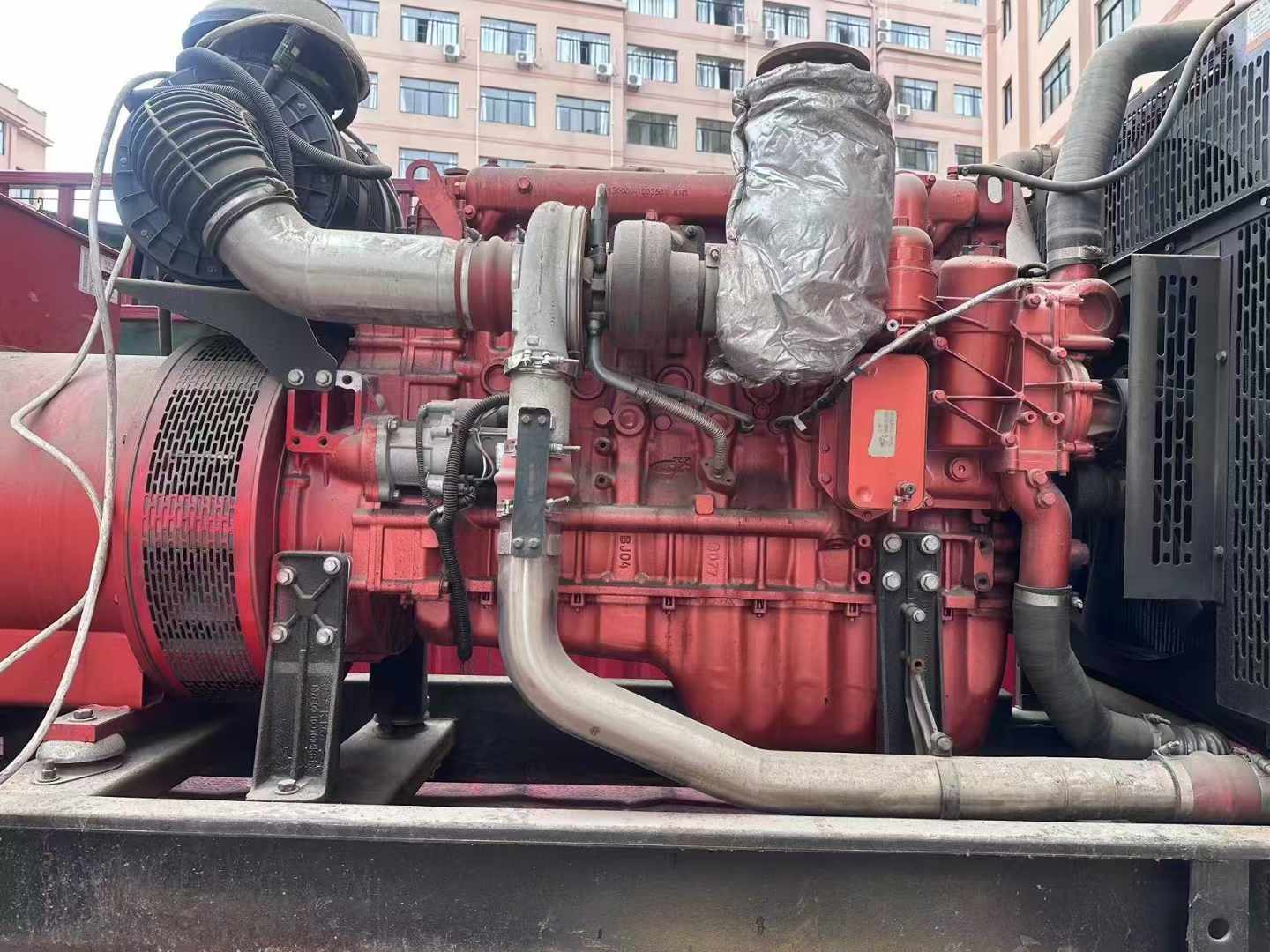 海盐如何选择适合 600kW 柴油发电机组的过载保护器？