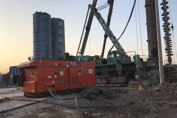 海盐如何检查发电机组燃油系统的密封性？